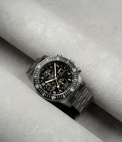 Fortis Novonaut N-42 Titanium Legacy