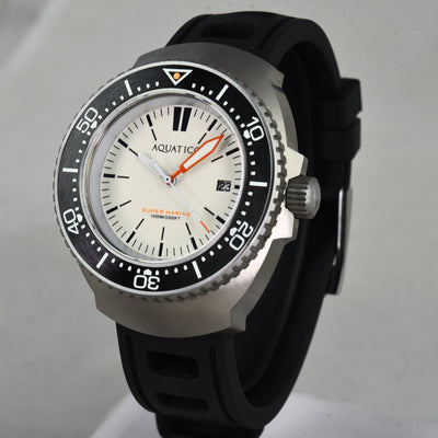 Aquatico Super Marine White Dial Black Bezel PT5000 (Pre-owned)