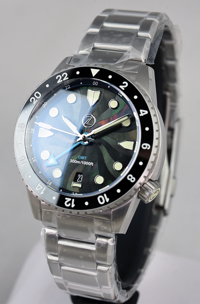 Zelos Mako GMT Mosaic MOP (Pre-owned)